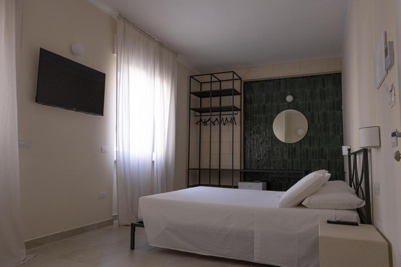 Oronti Accommodations Lecce Exterior photo