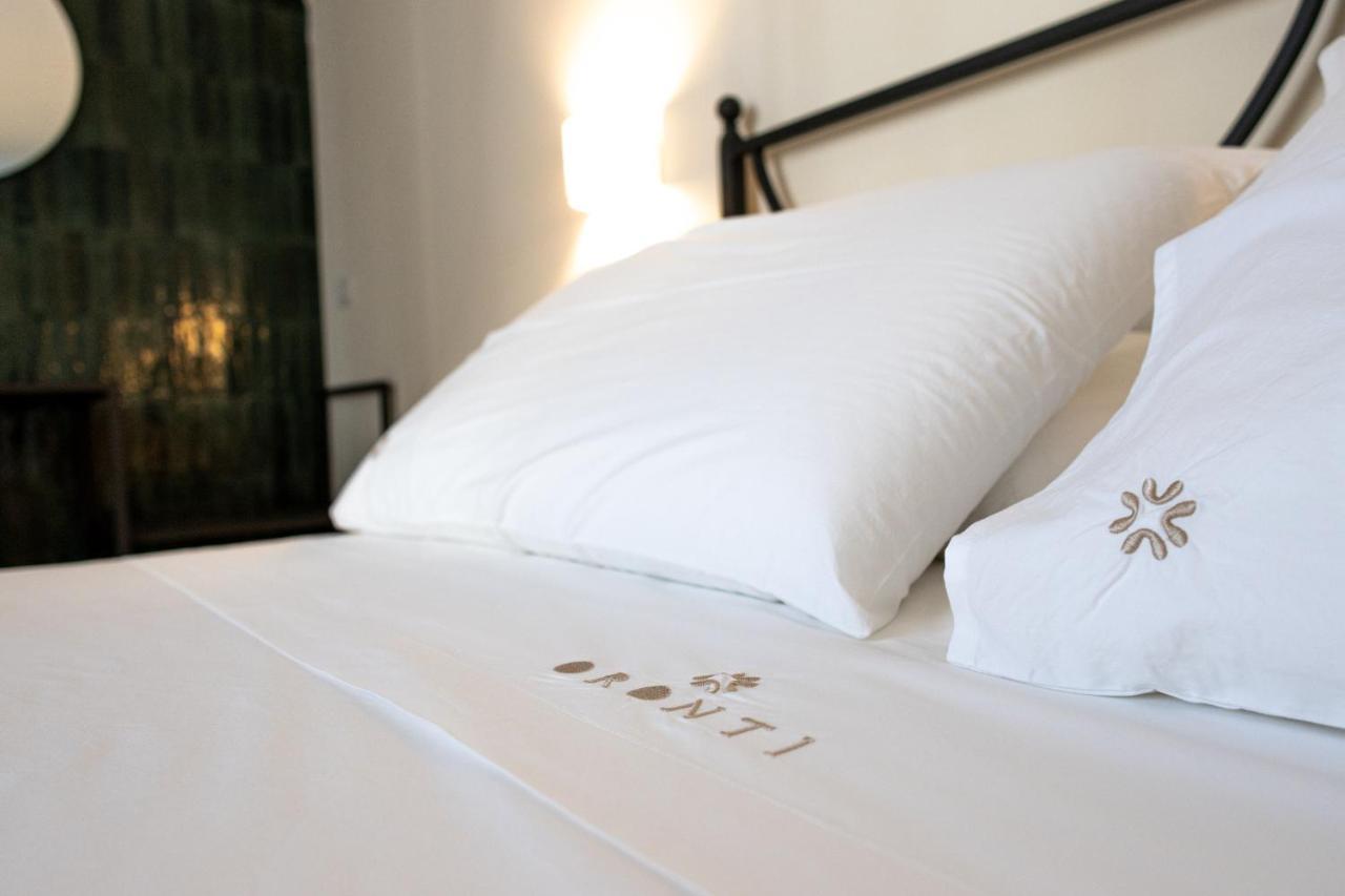 Oronti Accommodations Lecce Exterior photo