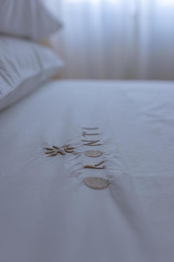 Oronti Accommodations Lecce Exterior photo